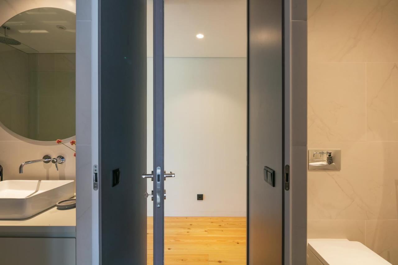 Appartamento Oporto Diamond Luxe & Terrace Esterno foto