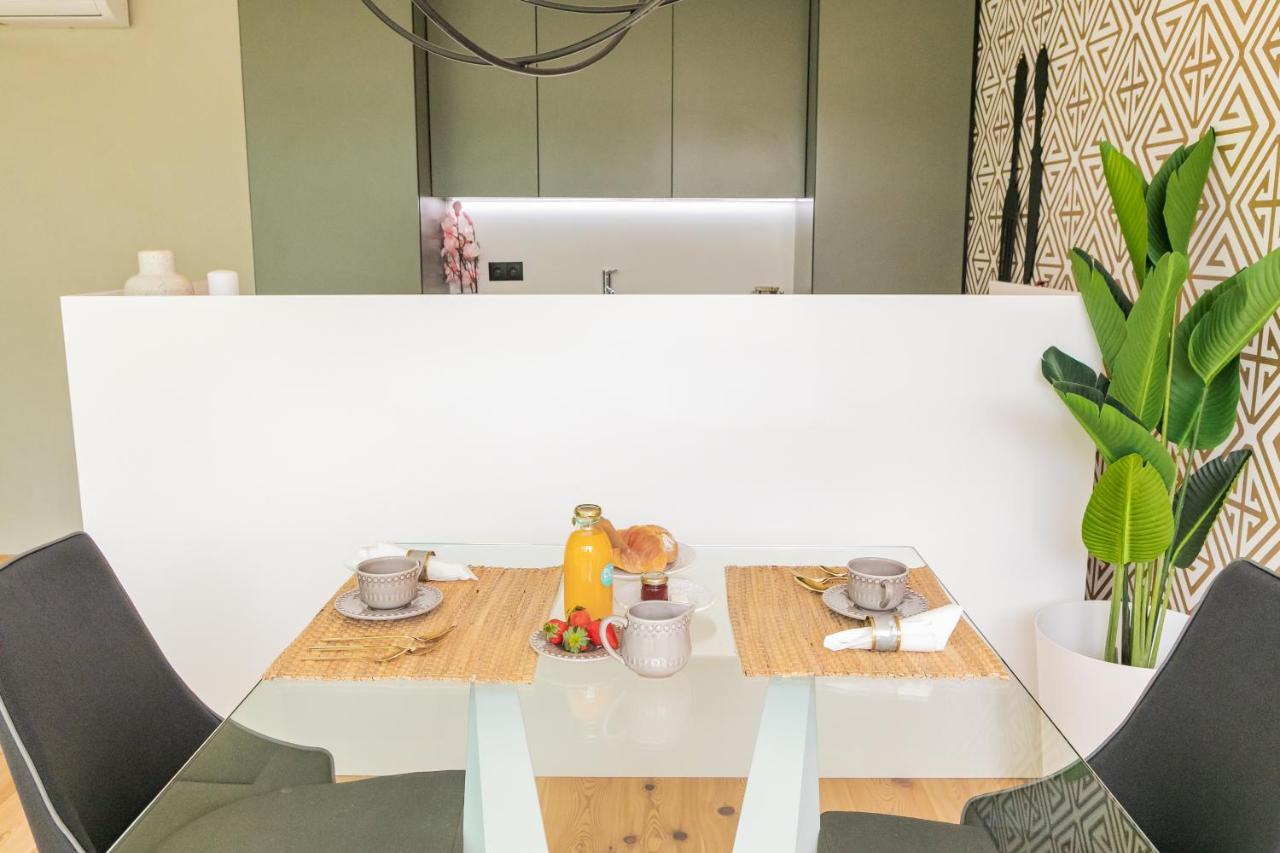 Appartamento Oporto Diamond Luxe & Terrace Esterno foto