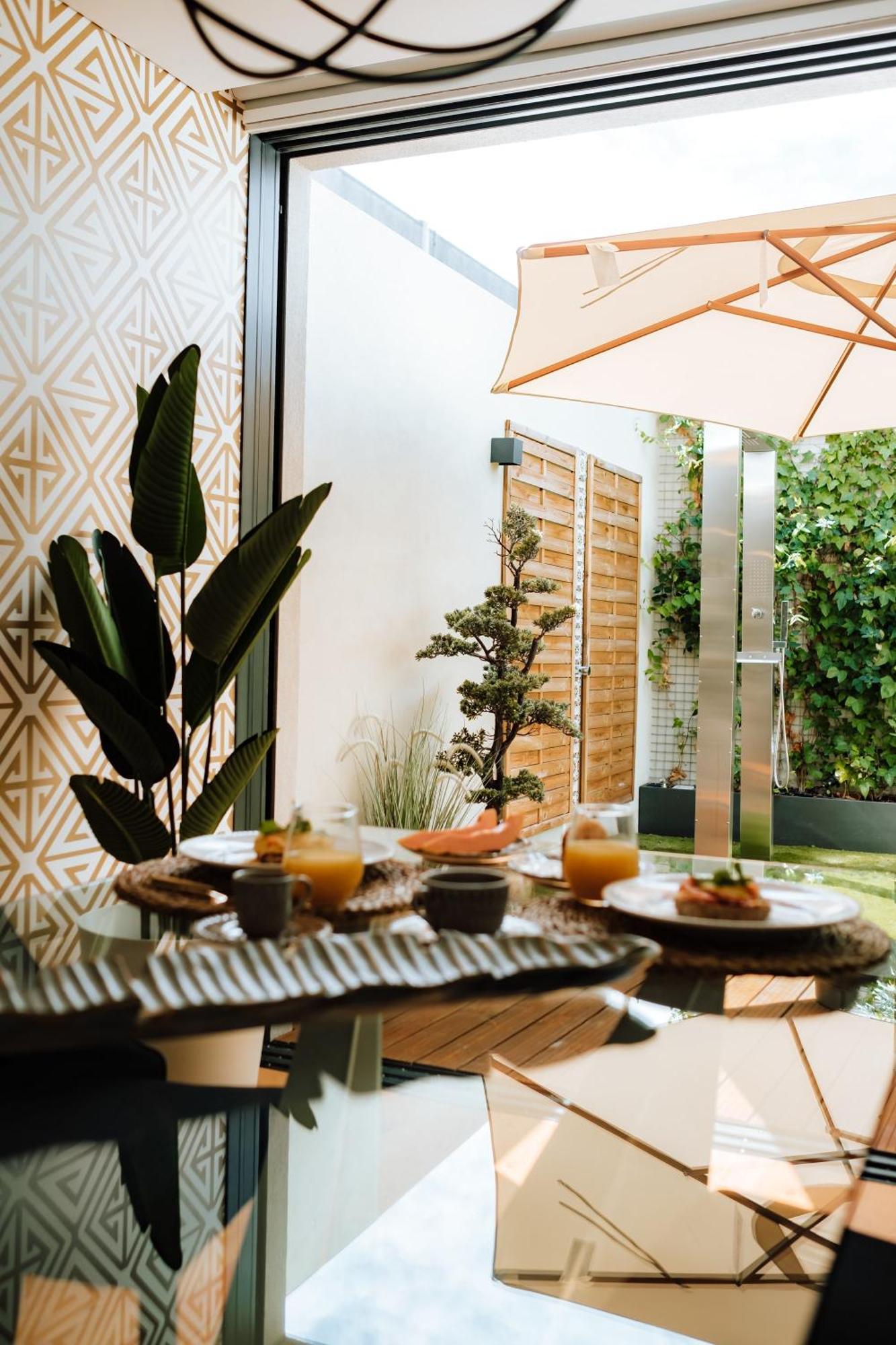 Appartamento Oporto Diamond Luxe & Terrace Esterno foto